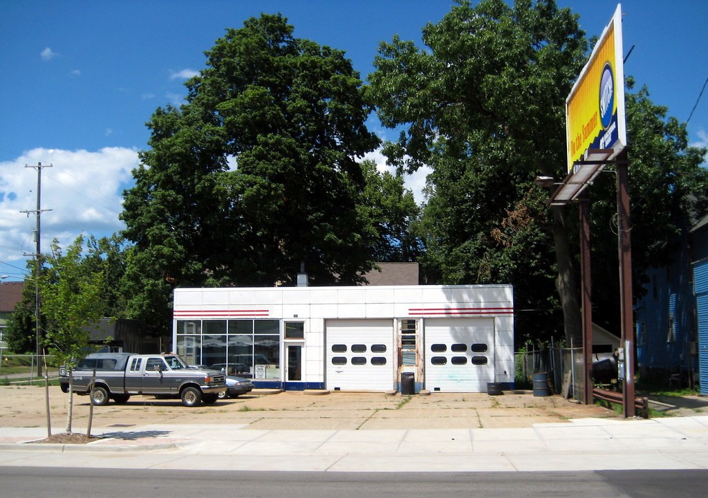Old Gas Station Another old gas station on Wealthy Street … Flickr