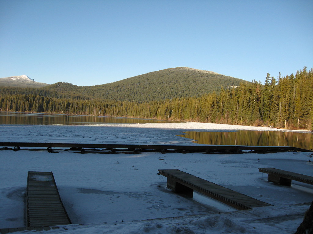 Odell Lake dock Chris Phan Flickr