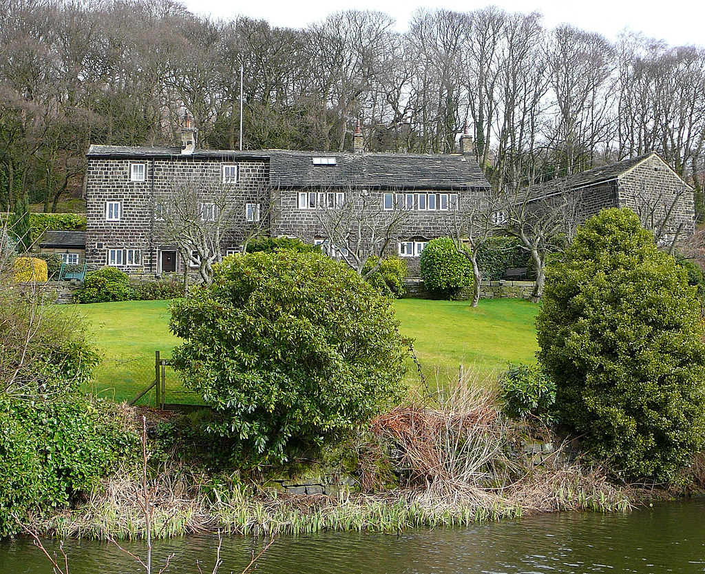 House by the Rochdale Canal near Luddendenfoot Tim Green Flickr