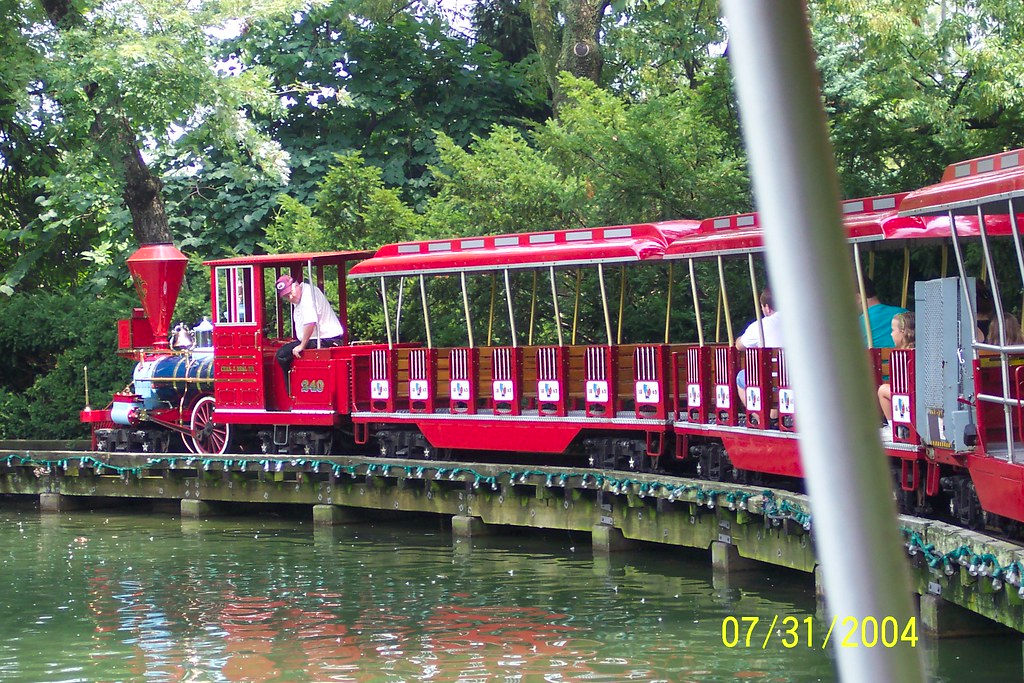 Cincinnati Zoo train ride David Bowers Flickr