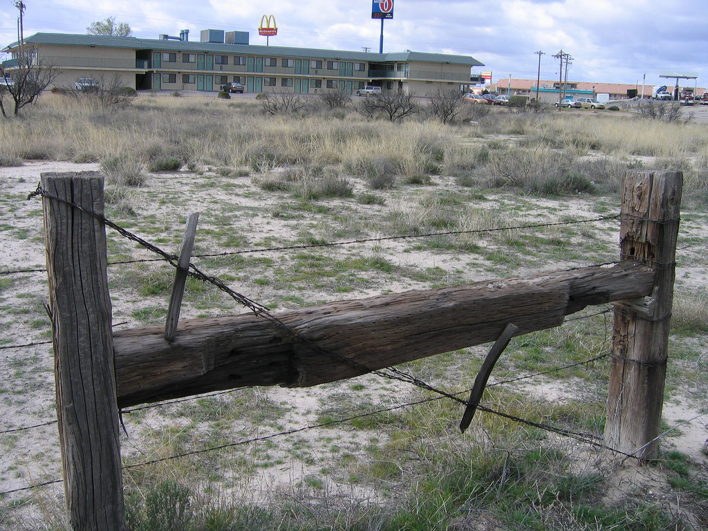 willcox, arizona The old and the new West meet in Willcox,… Flickr