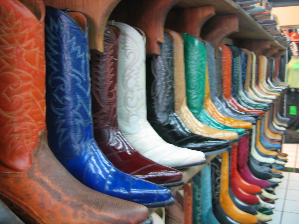 IMG_1027 Cowboy boots on sale in Leon, Guanajuato David Agren Flickr