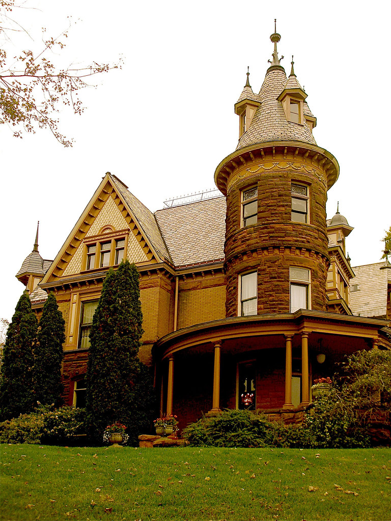Henderson Castle, Kalamazoo, MI a photo on Flickriver