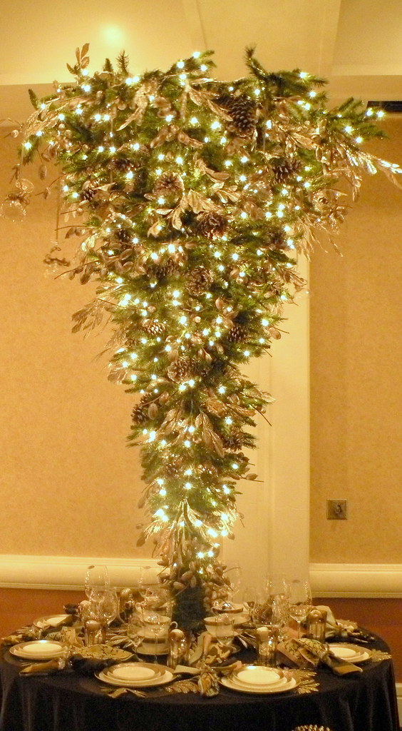 A different kind of Christmas Tree ! For folks who want to… Flickr