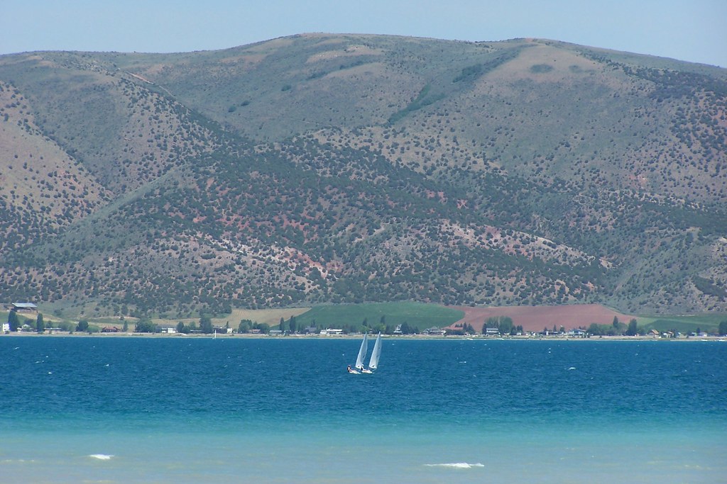 Sailing on Bear Lake, Utah a photo on Flickriver