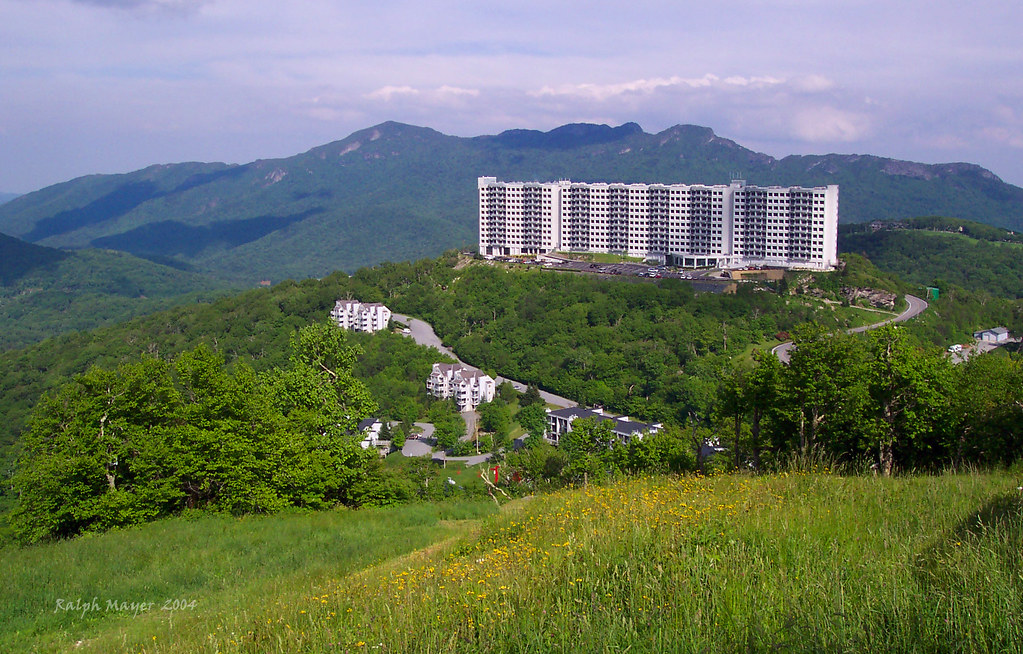 Condos on top of Sugar Mountain, NC as viewed from the top… Flickr