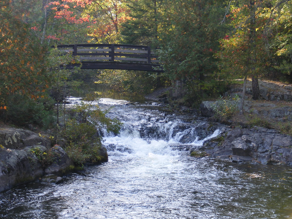 Veterans Falls Veterans Falls near Crivitz, Wisconsin CoonLady's