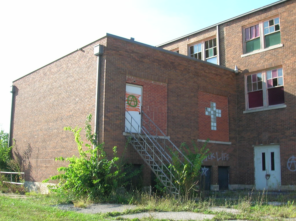 091308 Somerville SchoolSomerville, Ohio (20) Aaron Turner Flickr