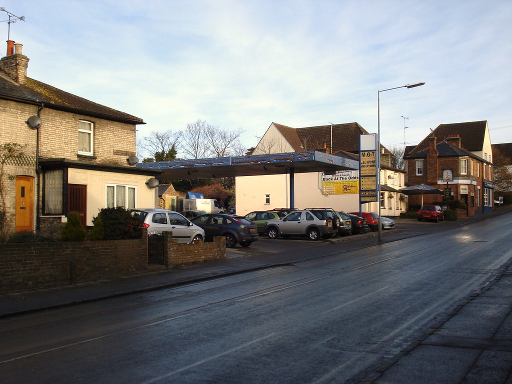 Springfield Road, Chelmsford. Trinity Garage. Shelley Shacksville