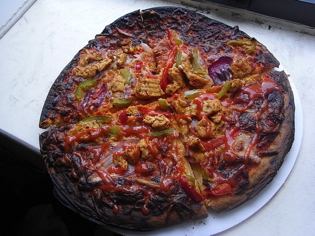 Burnt Pizza Isriya Paireepairit Flickr