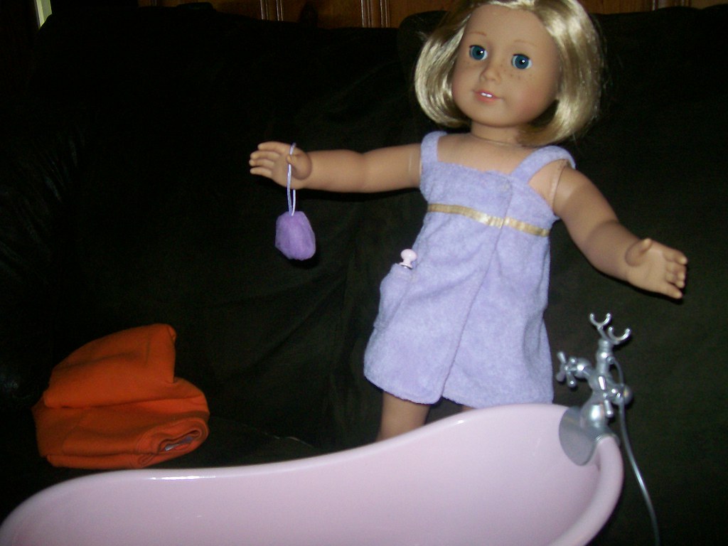 Kit in an OG bathtub from Target american girl dolls, kit,… Flickr