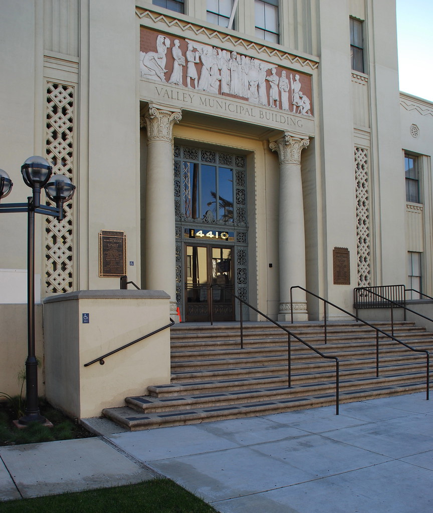 Valley Municipal Building Los Angeles HistoricCultural Mo… Flickr