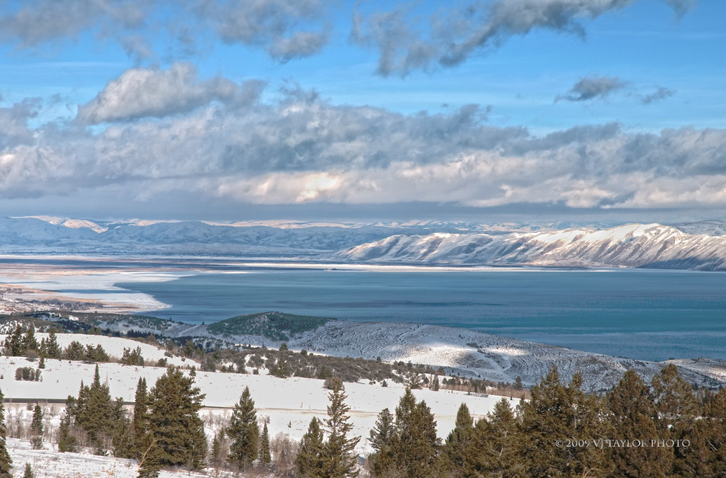 Bear lake in Winter From an overlook in Utah looking north… Flickr