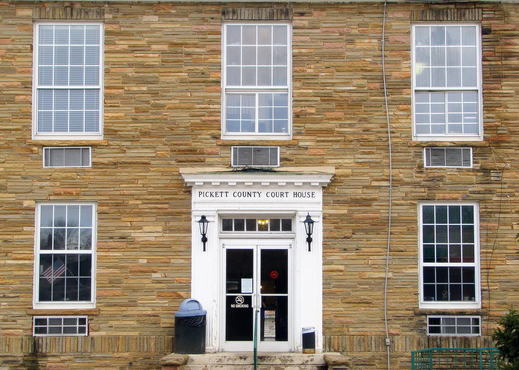Pickett Co. Courthouse Front Entrance a photo on Flickriver