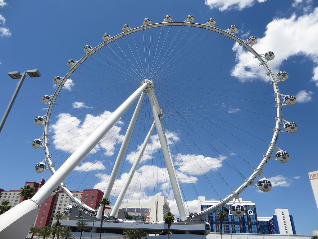 High Roller, Las Vegas, Nevada High Roller is a 550foot t… Flickr