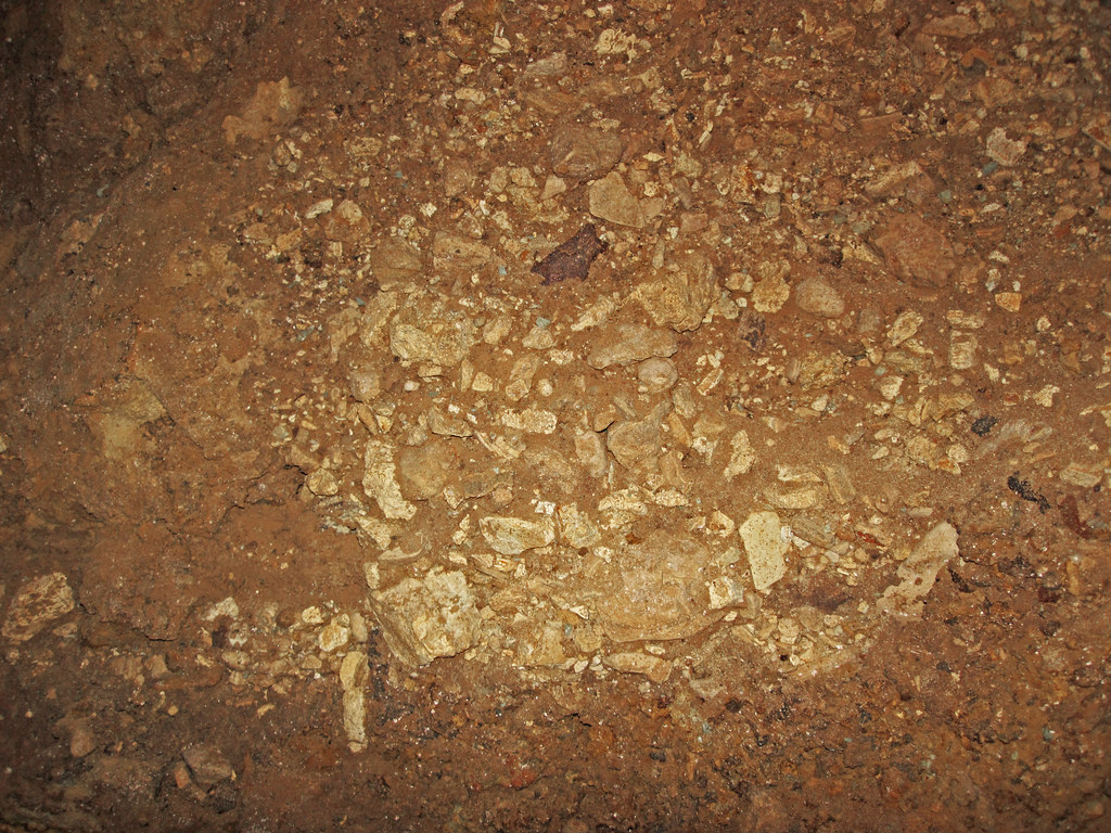 Breakdown and sediments (Prairie du Chien Group, Ordovician; upper