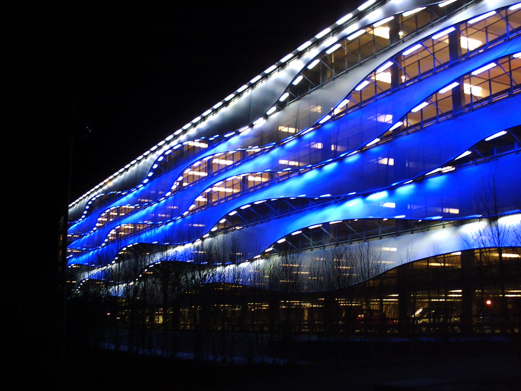 Cardiff Bay Car Park This is my first go at night shots jo… Flickr