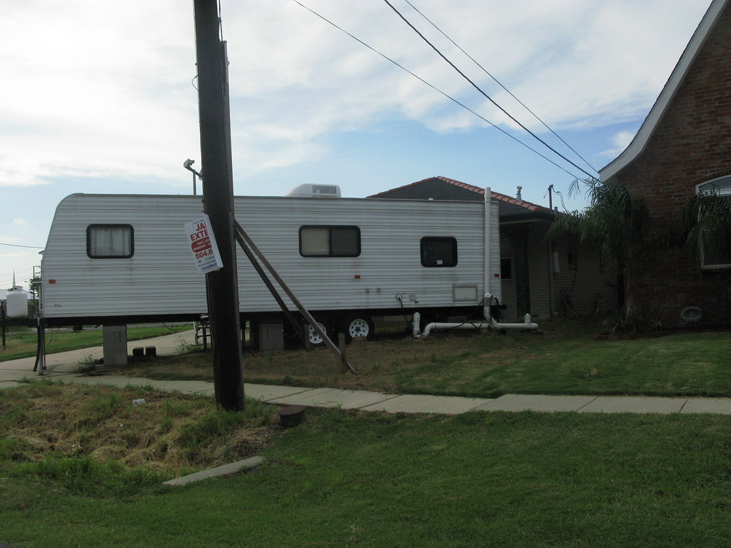 Fema Trailer daveiam Flickr