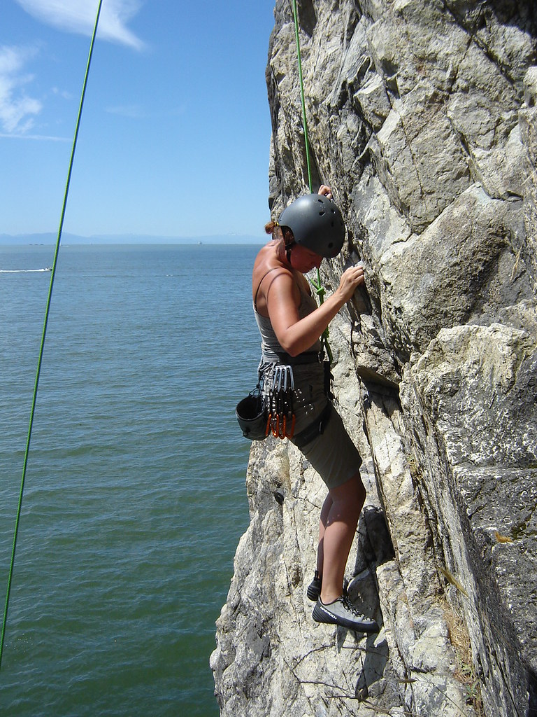 Rock Climbing The West Vancouver's Light House Park Flickr