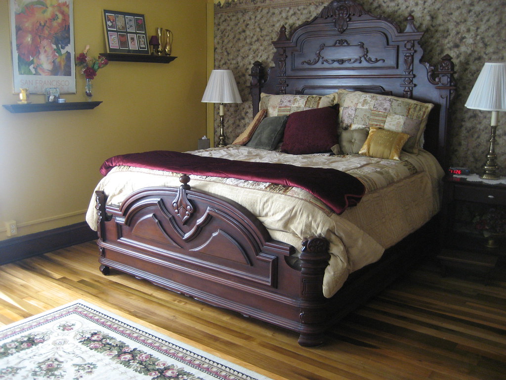 IMG_6995 joyce's room the best bed ever!!! redfish0618 Flickr