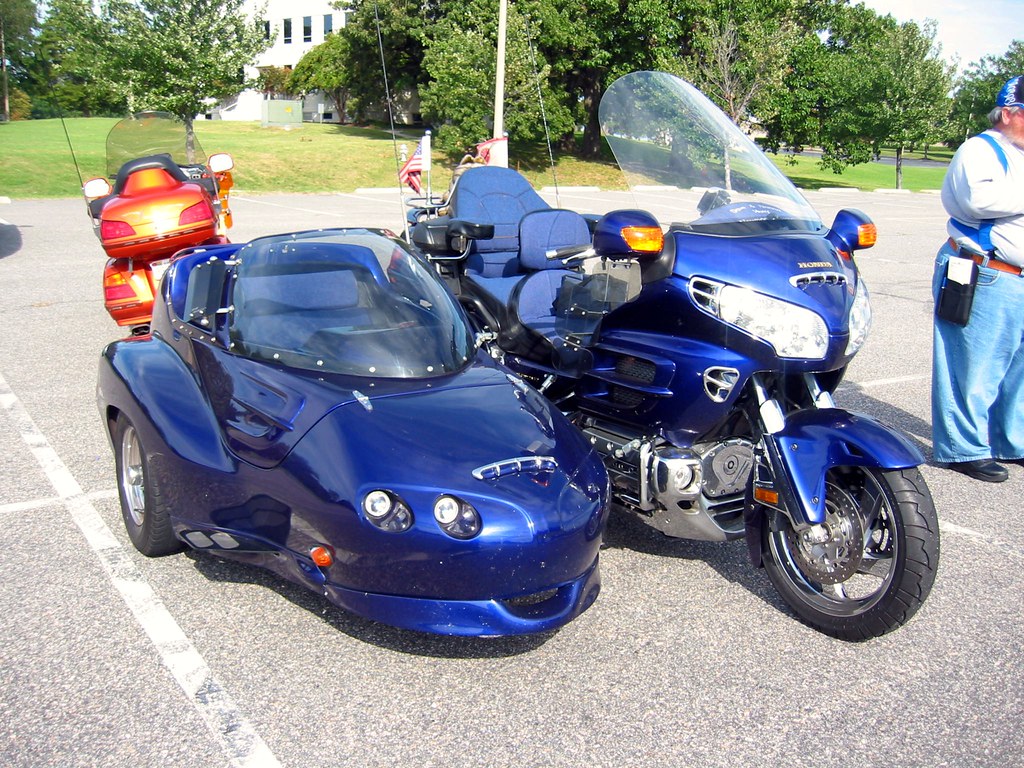Honda Trike with Sidecar I really loved the color of this … Flickr