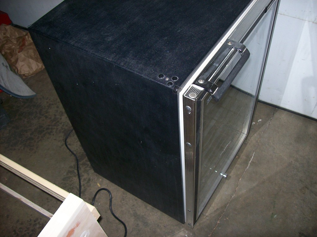 100_1036 Jenn Air wine fridge dickdubloon Flickr