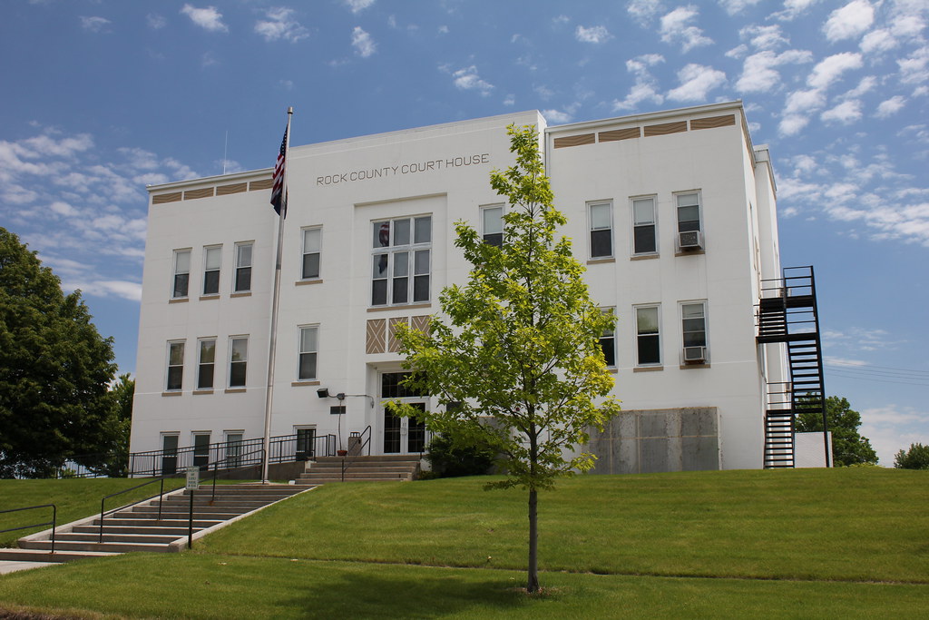 Rock County Courthouse Bassett, NE Tom McLaughlin Flickr