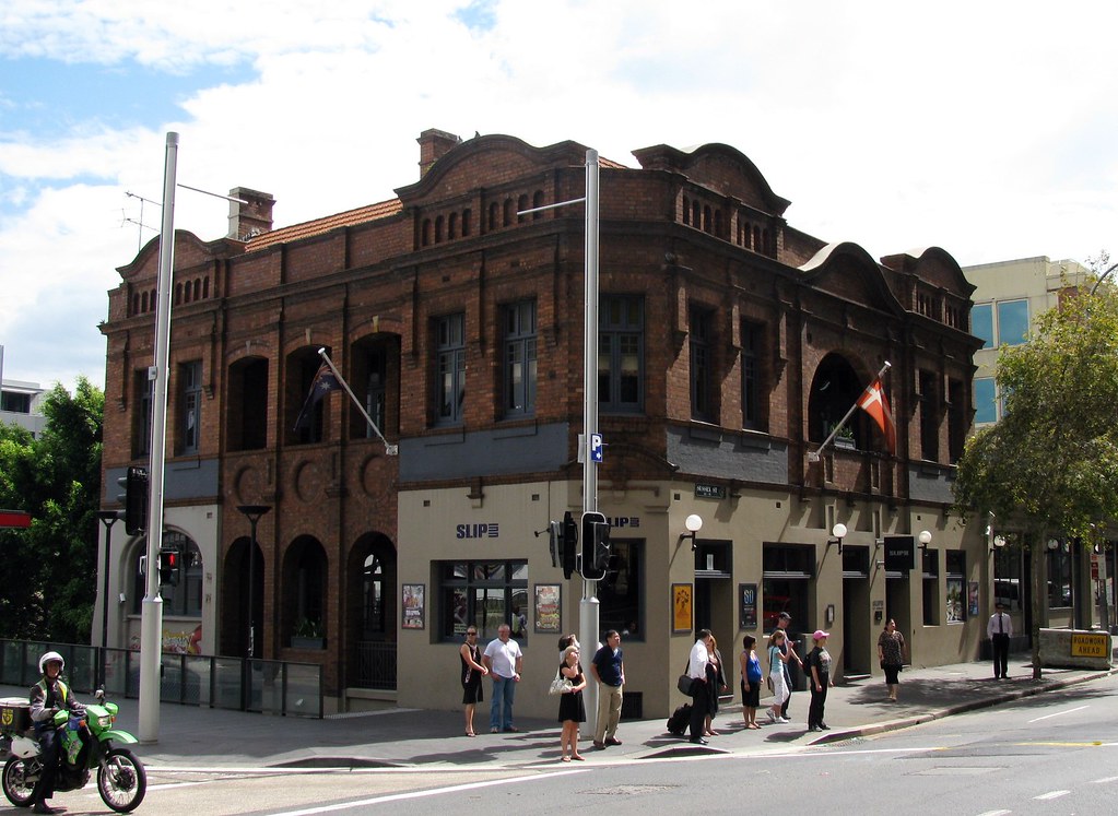 Royal HotelSlip, Sydney, NSW Corner King and Susse… Flickr