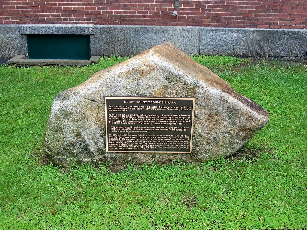 Caledonia Courthouse Grounds and Park Marker Saint Johnsbu… Flickr