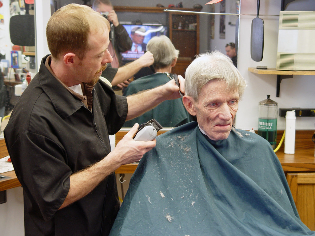 Springfield IL Beggs Barber Shop (5 of 9) Here we see ba… Flickr