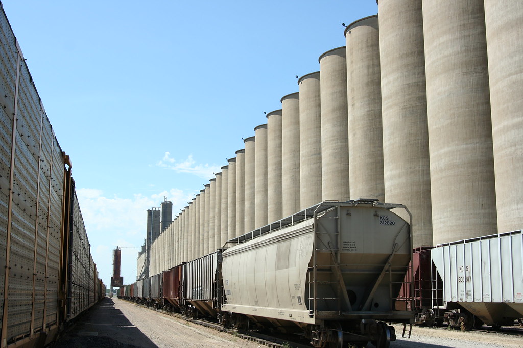 Grain Elevator, Kansas Jo Guldi Flickr