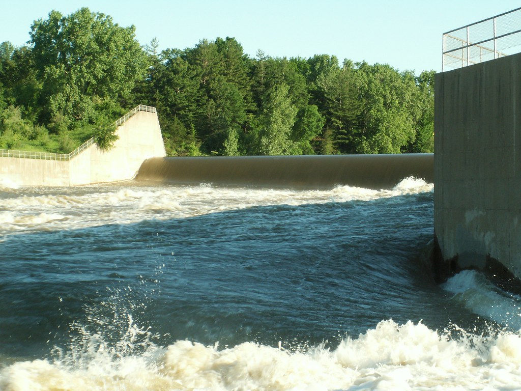 Coralville Dam flooding Water flows over the spillway at C… Flickr