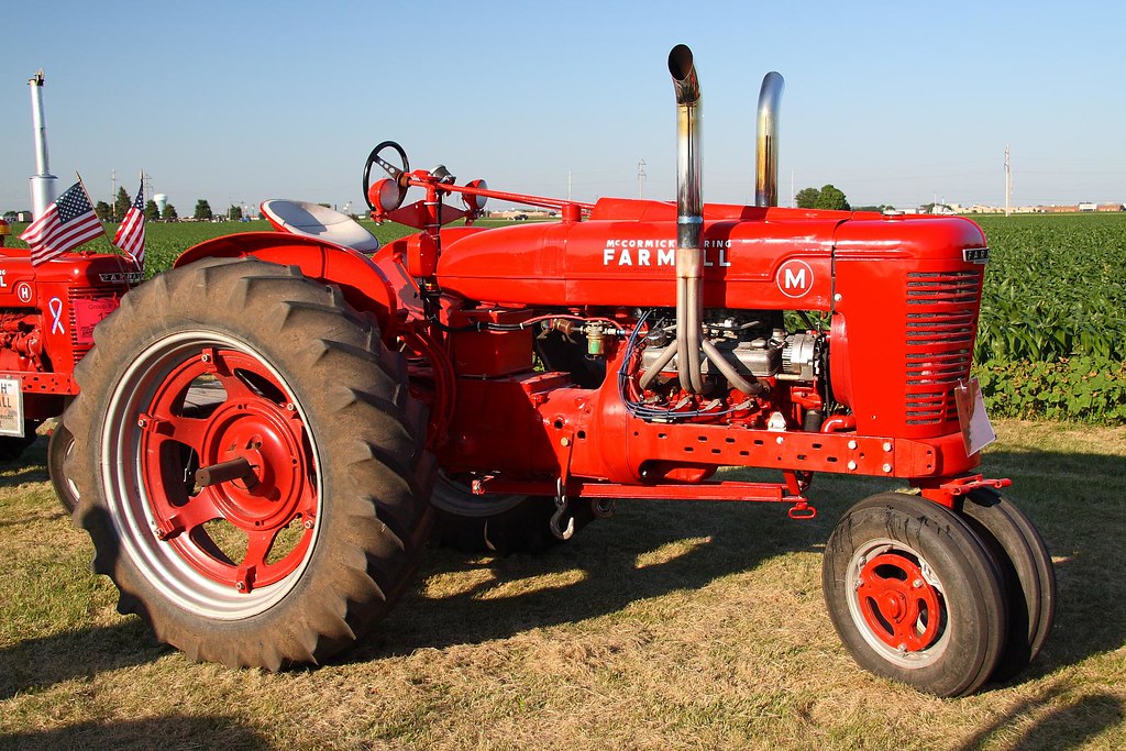FARMALL M (Chevy Powered) (Heritage Tractor Adventure 2007… Flickr