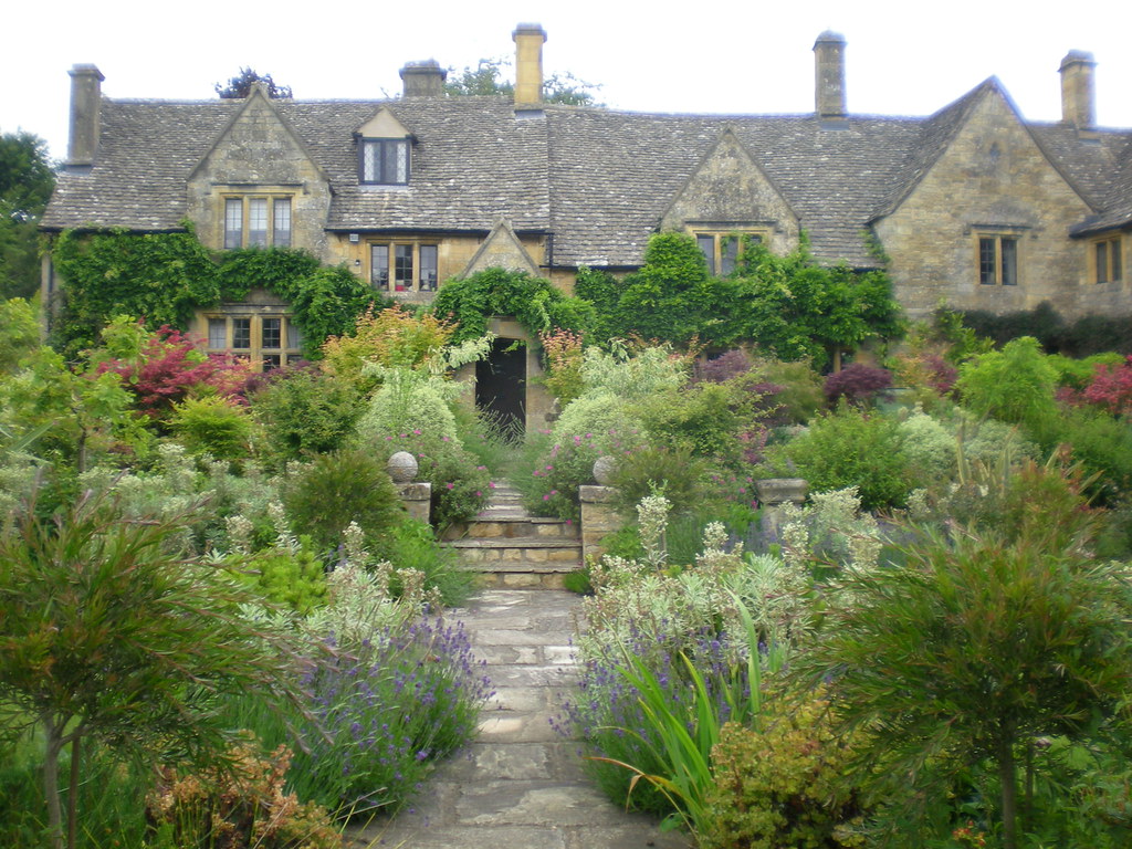 Walled Garden, Chipping Campden, England Taken through the… Flickr
