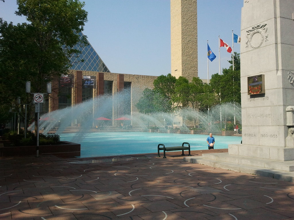 20110626 17.03.31 Water fountain at the Edmonton City Ha… thepressed Flickr