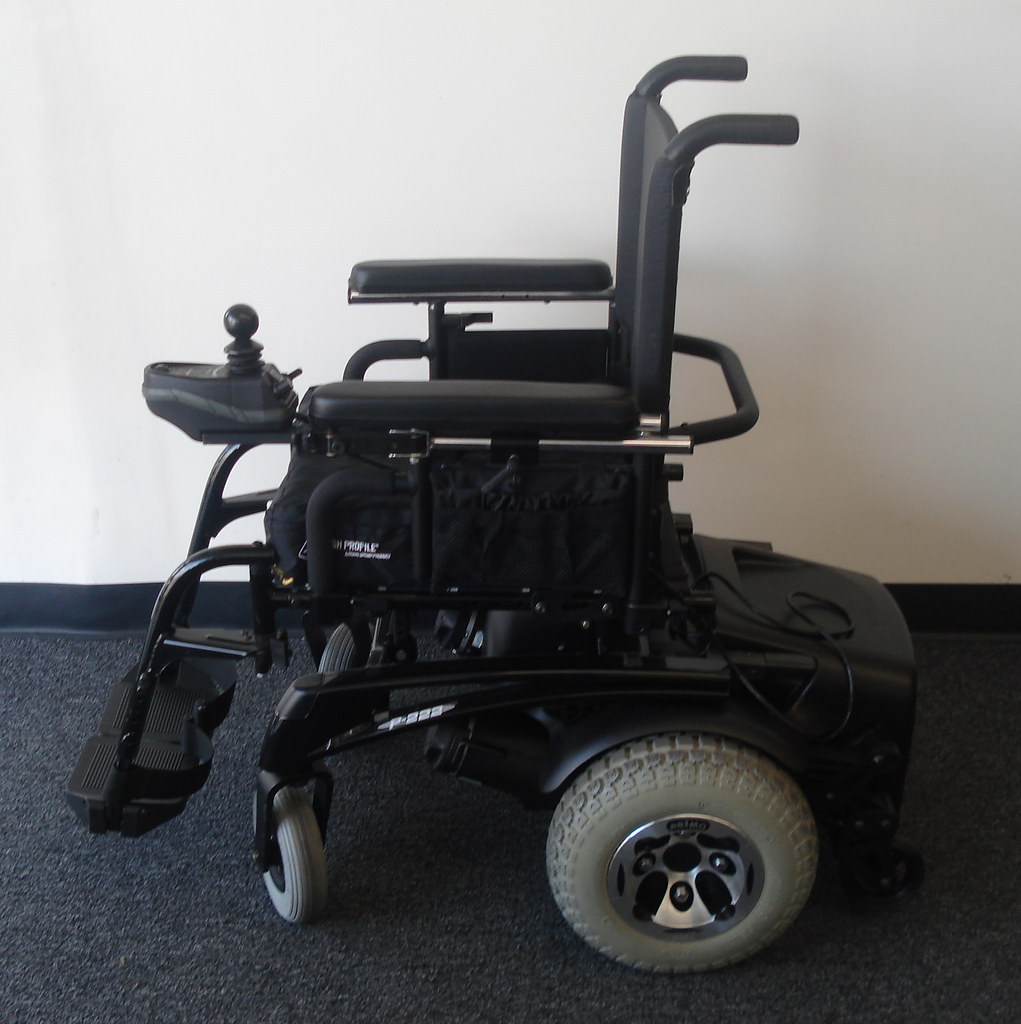 Used Quickie P222 Electric Wheelchair MOBILITY Center