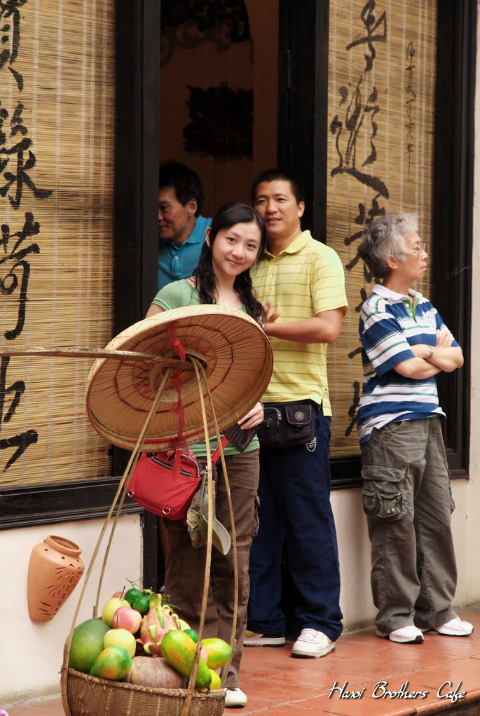 DSC03922_Hanoi Brothers Cafe .jpg Taken Date 20081029 1… Flickr