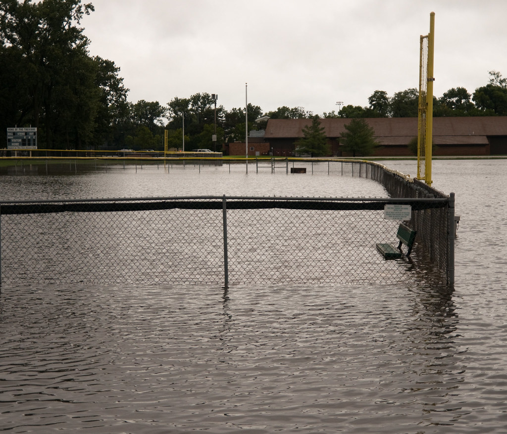 Flood from Ike in Chicago Flooding in Illinois a… Flickr