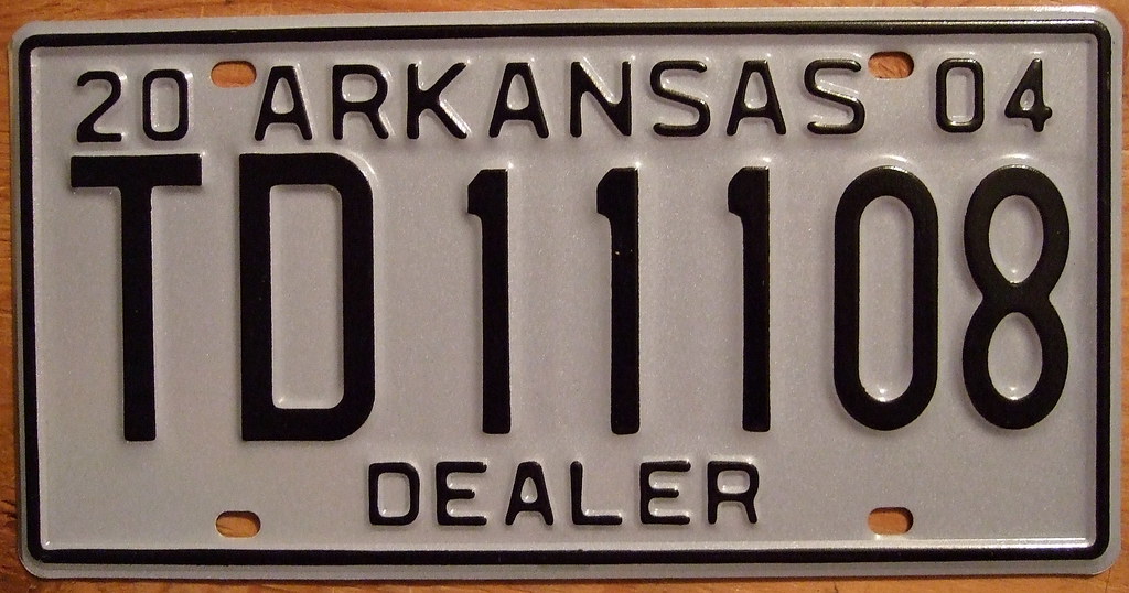 ARKANSAS 2004 TRAILER MASTER DEALER plate On this plate a … Flickr
