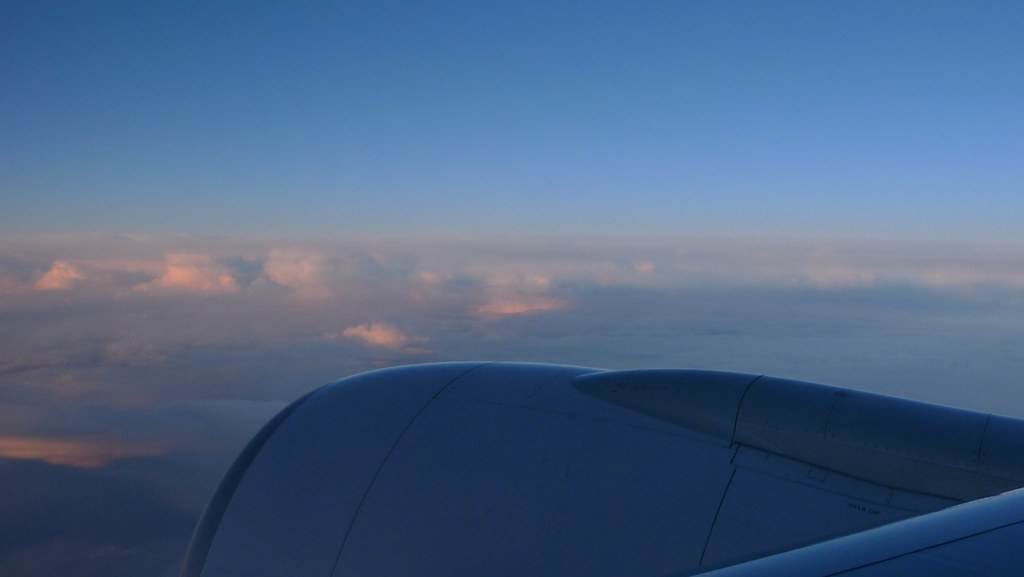 Voyage SaintDenis Orly en boeing 777 10 Photos prises lor… Flickr