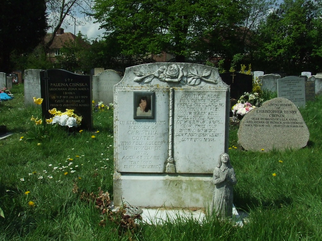 Cambridge City Cemetery Graham Knott Flickr