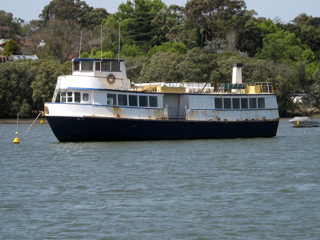 Old Ferry/Party Boat Looks like an old ferry or party boat… Flickr