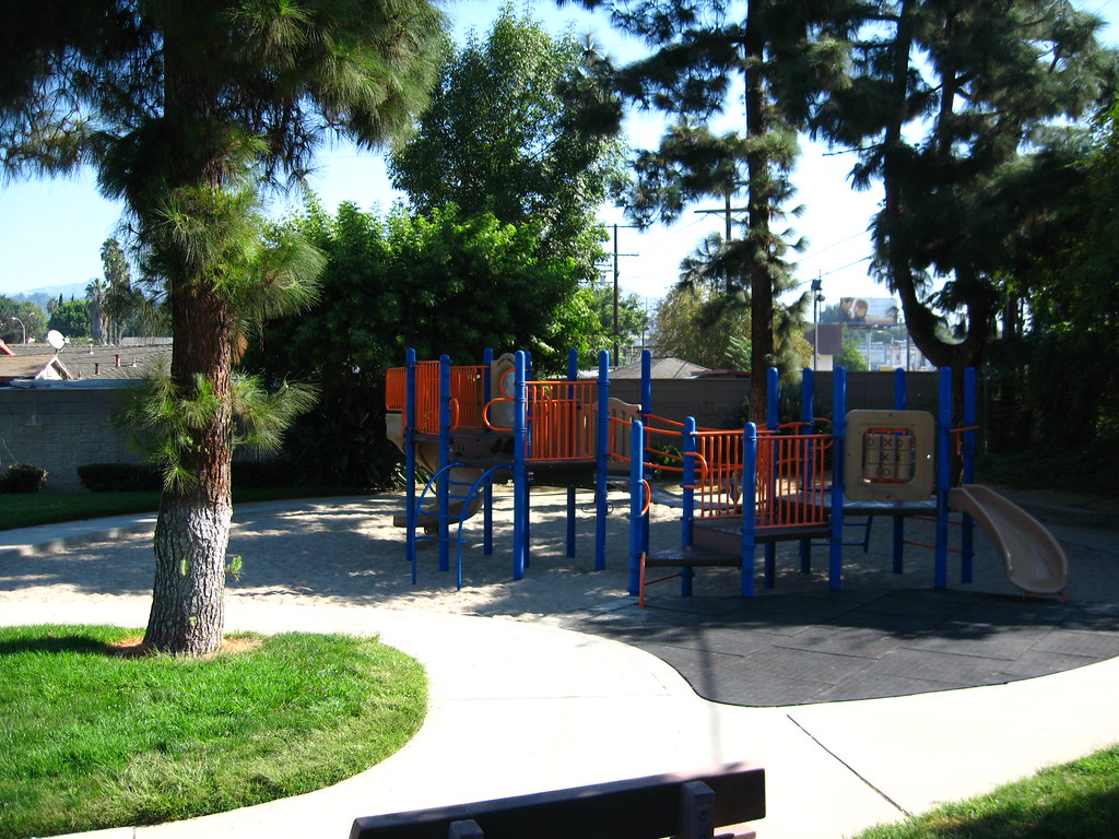 Glenhurst Park Atwater Village Luis Lopez Flickr