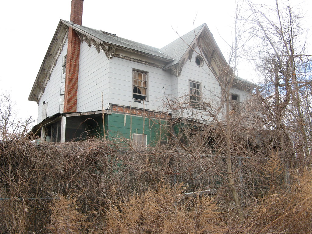 Ft. Totten Old Farmhouse Ed Flickr