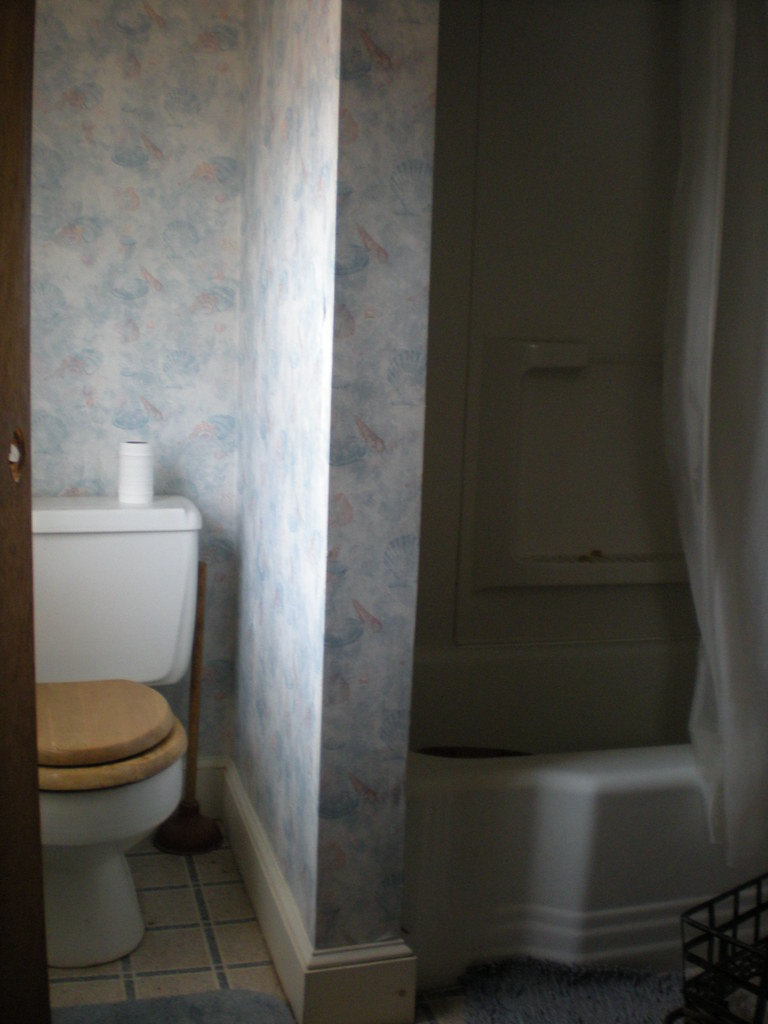 Kettle Cove Road 2nd floor bathroom hnyjabz Flickr