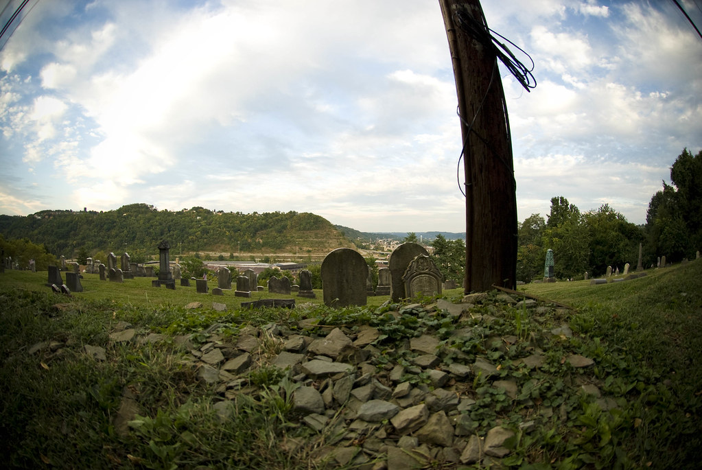 20080905DSC_2796 Etna cemetery. Alicia Ohle Flickr