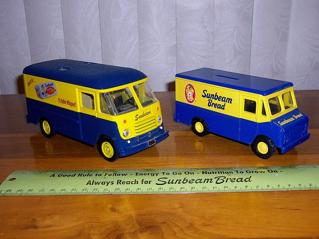 Sunbeam Bread Sunbeam Bread Trucks The one on the left i… Flickr