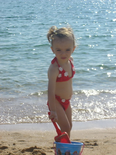 Little miss bikini | Igor i Eli | Flickr