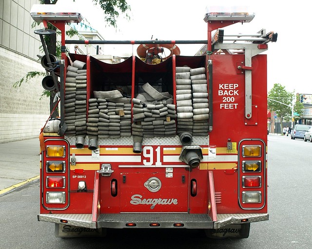 E091e FDNY Engine 91, Spanish Harlem, New York City - a photo on Flickriver