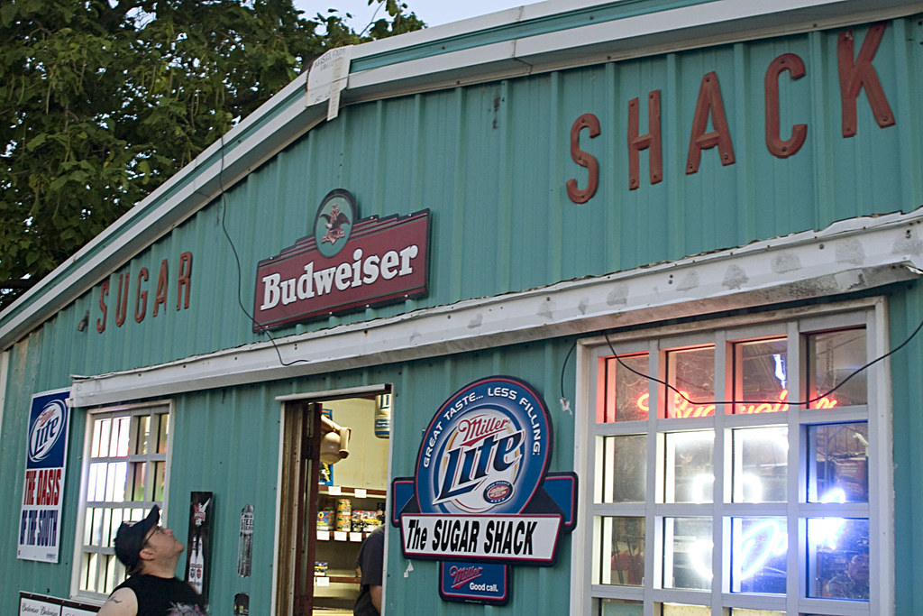 Sugar Shack, Kentucky/Tennessee State Line Aaron James Draplin Flickr